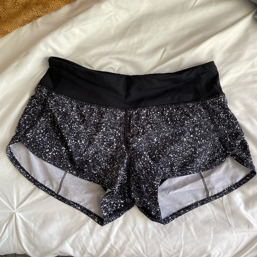 Lululemon shorts size 2
